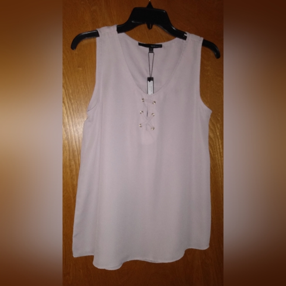 NWT Harve' Bernard Dusty Lavender Blouse. Women's Size Small.